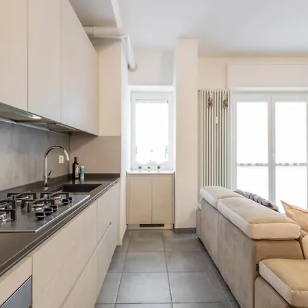 Washington, 83 - Luminoso E *