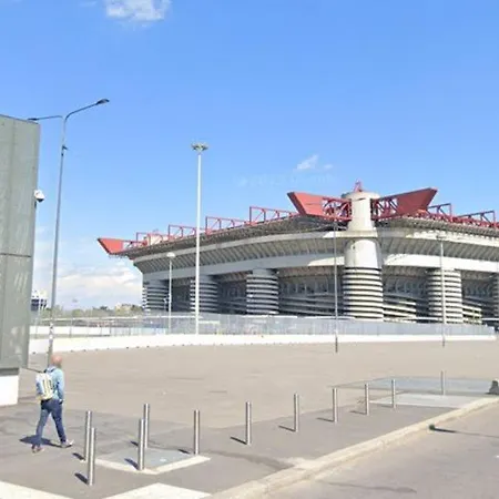 Double 700 Meter From The Stadium Uguale Inserzione Like The Brochures