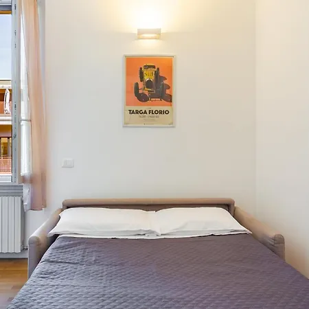 Navigli-centro Comfort Con Wifi Διαμέρισμα *