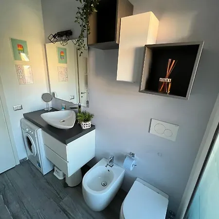 Cici's * מילאנו