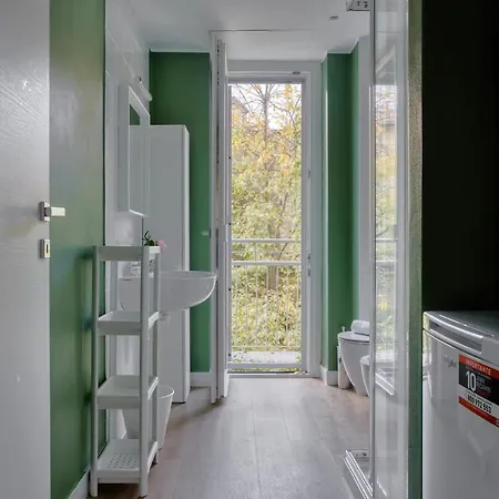 Joivy Stylish Flat For 2 With A Balcony Milano
