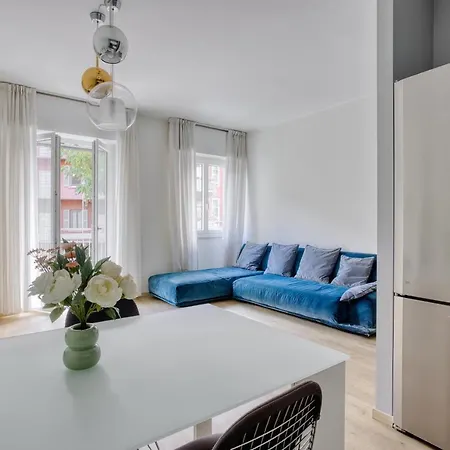 Joivy Stylish Flat For 2 With A Balcony Appartamento
