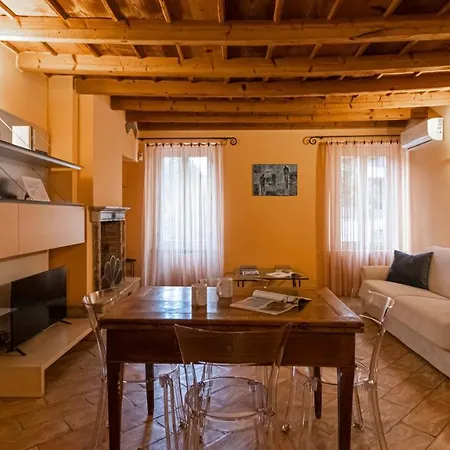 Italianway Easy - Garibaldi 93 B Daire *