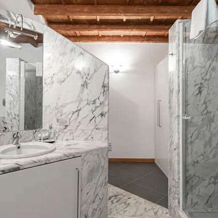 Italianway Easy - Garibaldi 93 B * Milano