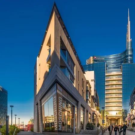 Charme Milan-300m Dal Duomo