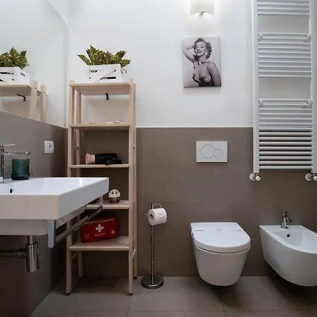 Duomo-central Station Wifi-netflix - Subway 5 Min - Area Apartament Mediolan