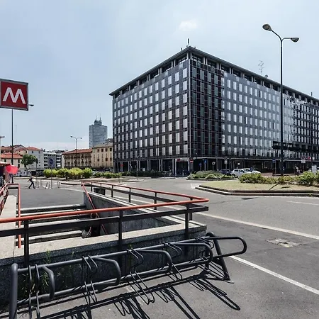 Daire Stayeasy Sesia5 - 4 Bedrooms Penthouse, 2 Baths Milano