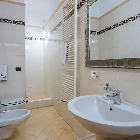 Apartament Duomo Home&downtown Mediolan