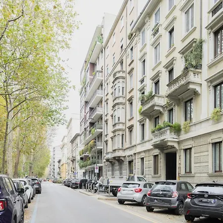 Easylife - - Morgagni 6 - Porta Venezia Apartment Milan