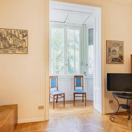 Easylife - - Morgagni 6 - Porta Venezia * Milan