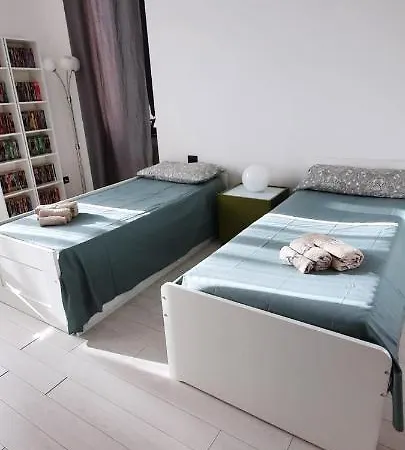 Intero Lgbtq+ Zona Loreto