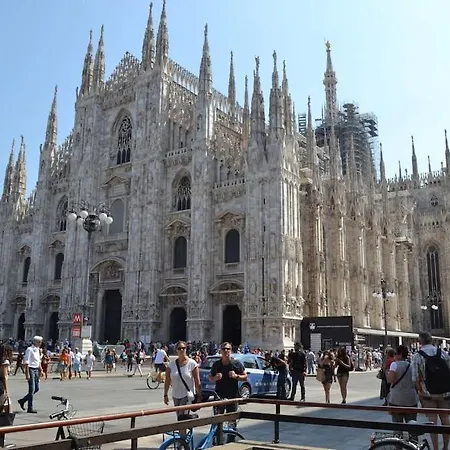 Duomo Square * 米兰