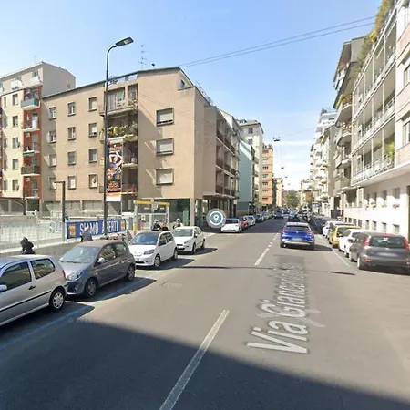 A Casa Di Rosa In Citta Studi *