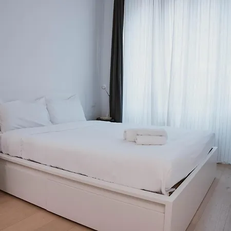 Luvi - Varese * Milaan