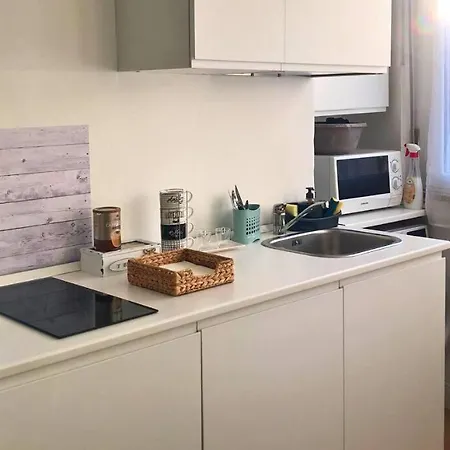Apartment Design Moderno:monolocale Spazioso Vicino Metro M2