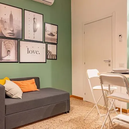 Guest Planet - Cozy Housing Porta Romana M3 *