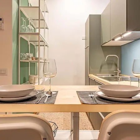 Guest Planet - Cozy Housing Porta Romana M3 *