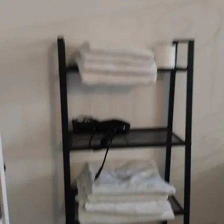 Mancinelli House Apartman *