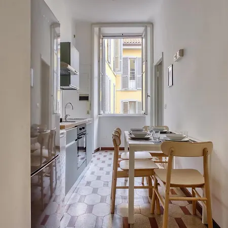 Joivy Mauri - Cosy Flats Near The Duomo * 米兰