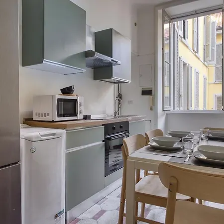 Joivy Mauri - Cosy Flats Near The Duomo 公寓