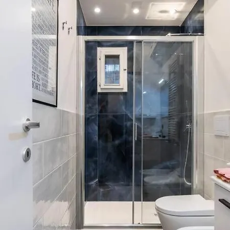 Apartment Frisi Fast Wifi Aircon Flexyrent Milan