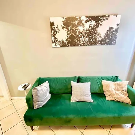 Apartment 9 Minuti Dal Duomo Life+metro Milan