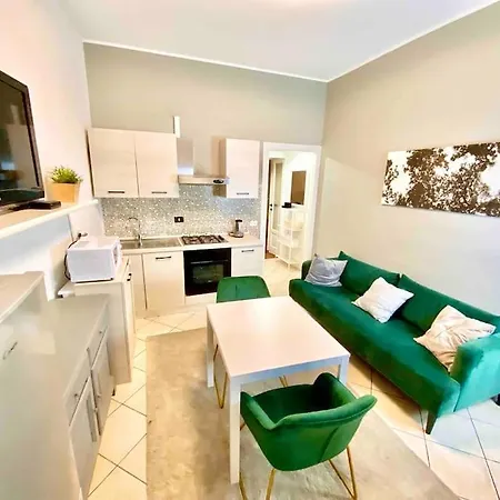 Apartment 9 Minuti Dal Duomo Life+metro