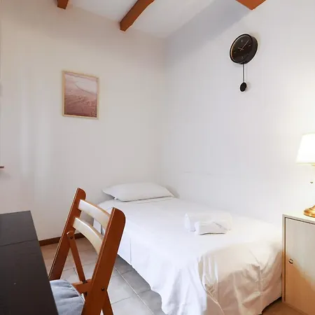 Primopiano - Colonne 18 Apartamento Milán