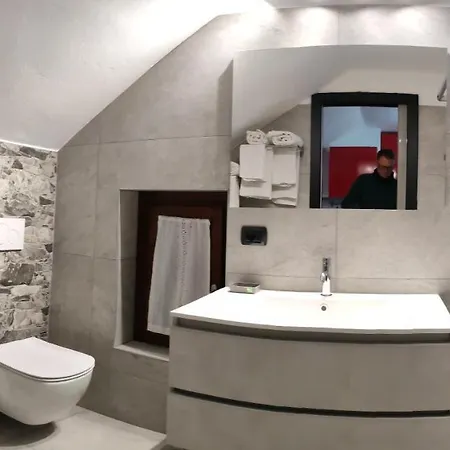 Viale Corsica 99 Apartman *