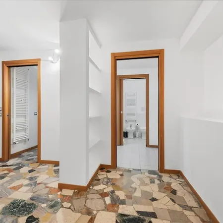 Con Metro Diretta 10 Minuti Duomo Apartment Mailand