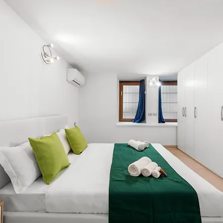 Con Metro Diretta 10 Minuti Duomo