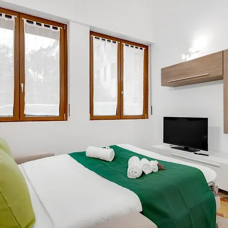 Con Metro Diretta 10 Minuti Duomo Apartment