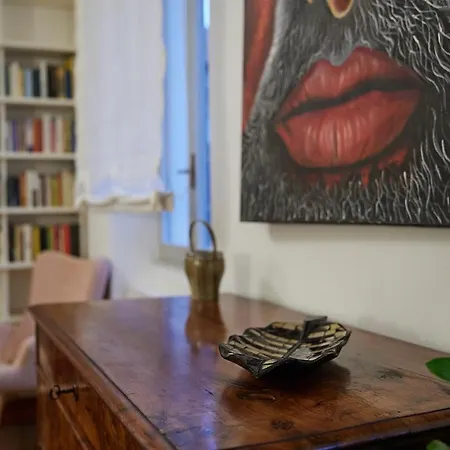 Апартаменты Hale - Crocetta