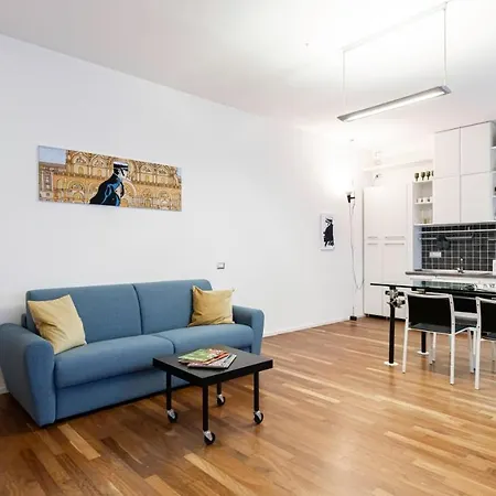 Italianway Easy - Piceno 44 * 밀라노