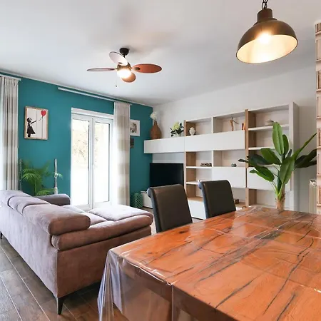 Mila Battista Lejlighed