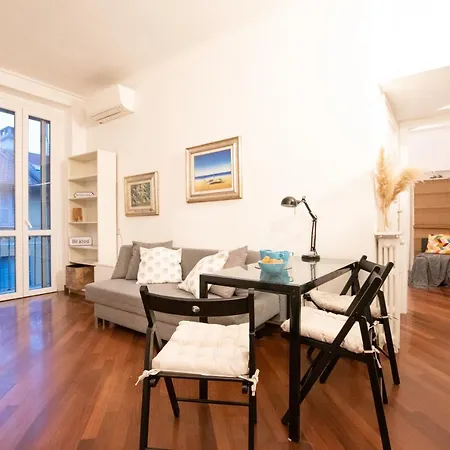 Apartament I Host - Bazzini 9 Mediolan
