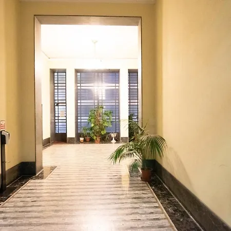 I Host - Bazzini 9 Apartament