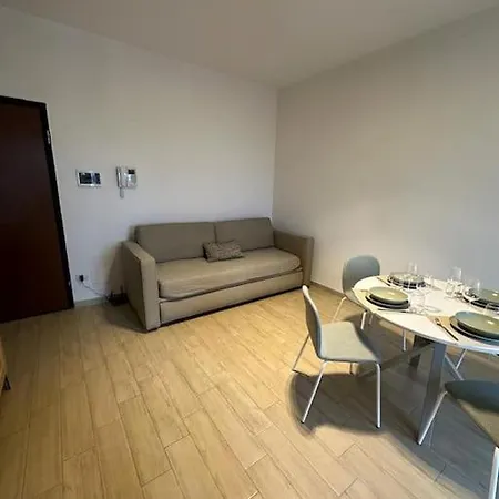 Bam House - Romolo