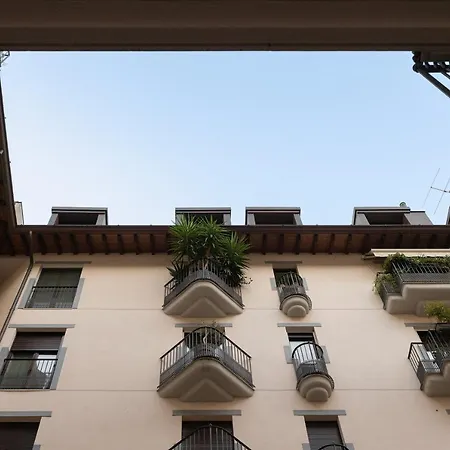 Santa Tecla Living Bronzetti 8 דירה