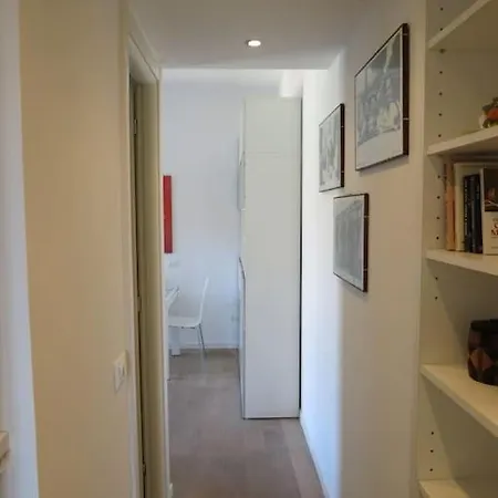 Casa Pao, Typical House In Near The Center Apartment Milan