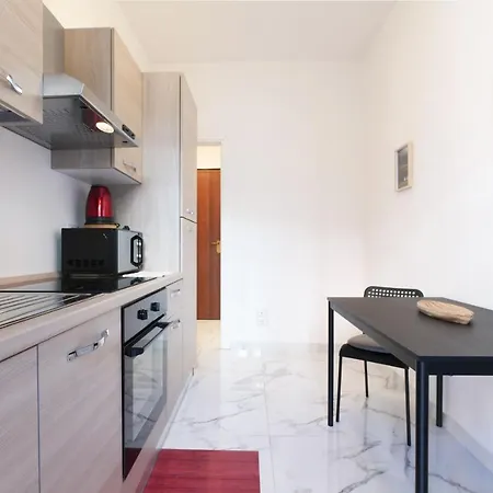 Primopiano - Bari * Milan