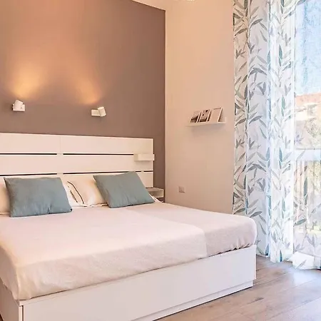 Apartman Guest Planet - Stylish Flat Bisceglie M1 *