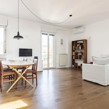 Il Trilocale Dell'isola Milanese Apartmán *