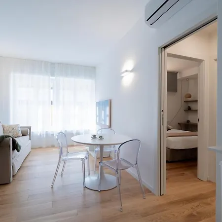 S Agostino - Porta Genova Appartement