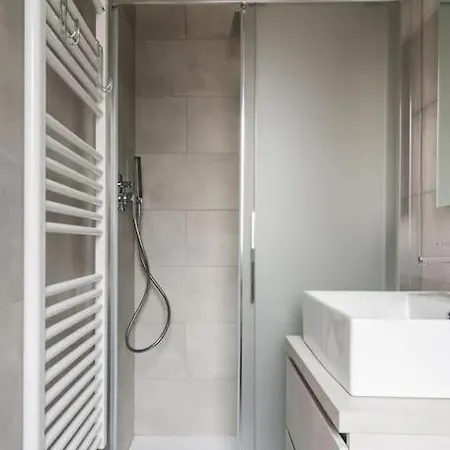 Da Anna E Vanni Ai Navigli Apartamento