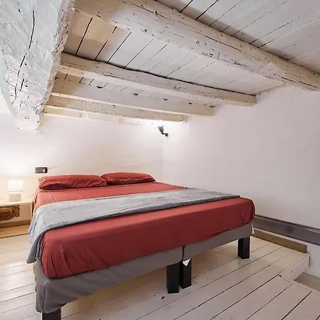 Brera-moscova Centro Storico, Wi-fi E Netflix Apartment *