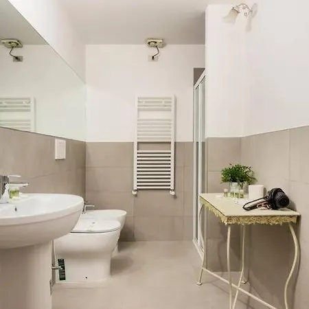 Apartament Vintage A Teatro Scala