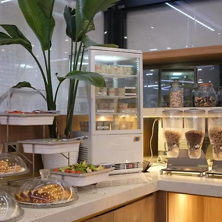 ホテル ボルツァーノ 3*