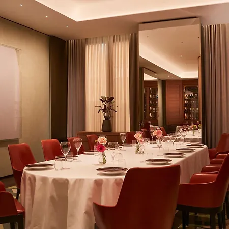 Park Hyatt 5* מילאנו