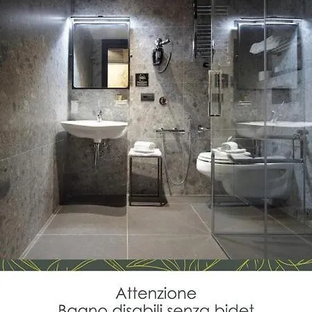 Versoverde Alzaia Naviglio Grande 2* Milan
